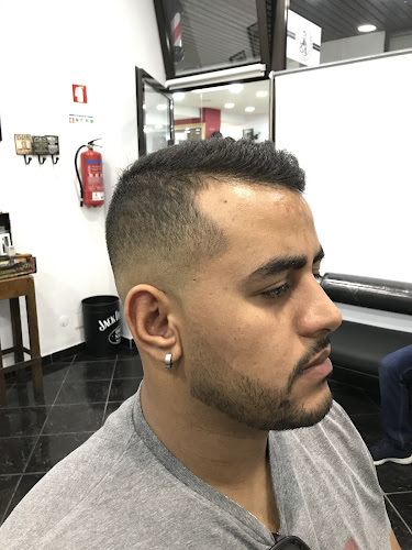 Barbearia Álvaro