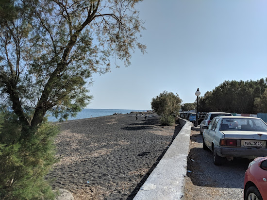Perissa Plajı