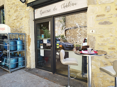 Épicerie du château à Le Pin