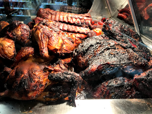 Grocery Store «Village Market», reviews and photos, 40869 Sierra Dr, Three Rivers, CA 93271, USA