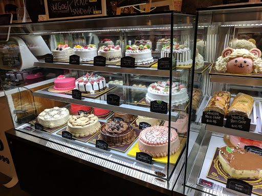 Shopping Mall «Tysons Corner Center», reviews and photos, 1961 Chain Bridge Rd, Tysons, VA 22102, USA