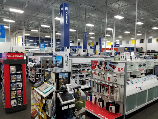 Electronics Store «Best Buy», reviews and photos, 12765 Harper Village Dr #160, Battle Creek, MI 49014, USA