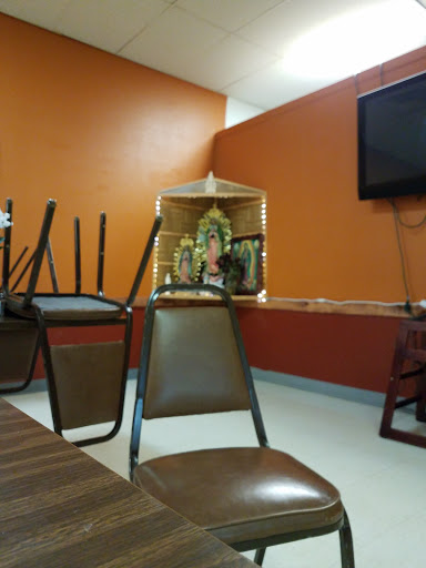 Grocery Store «La Misma Luna Supermarket», reviews and photos, 2901-2977 London Rd, Eau Claire, WI 54701, USA