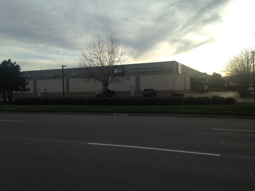 Camping Store «REI», reviews and photos, 5375 S Wadsworth Blvd, Lakewood, CO 80123, USA