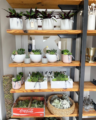 Florist «King florist of Austin», reviews and photos, 1806 W Koenig Ln, Austin, TX 78756, USA