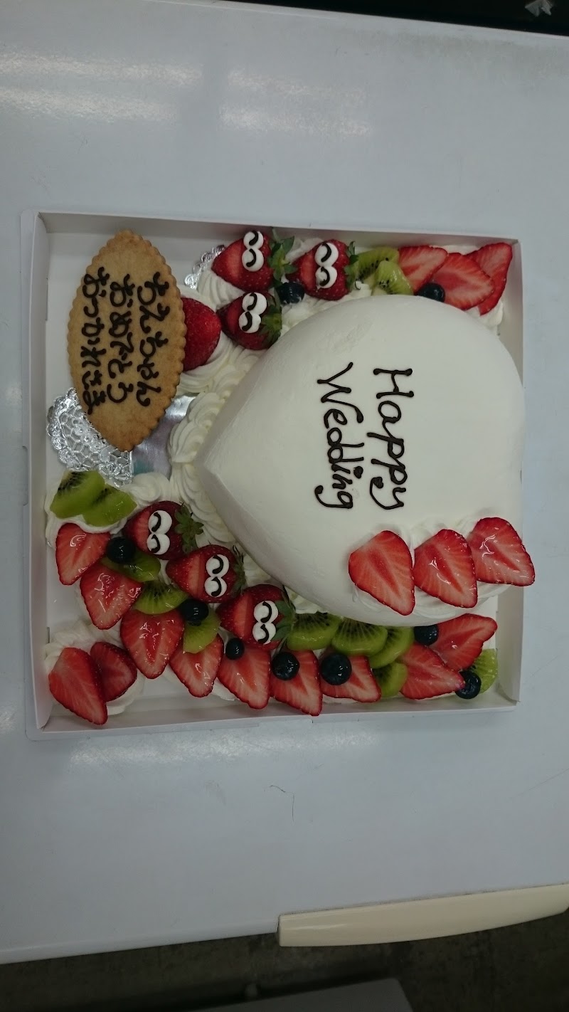 ケーキショップ コクシネル 埼玉県吉川市大字川藤 ケーキ屋 パン グルコミ