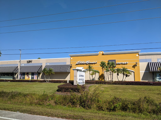 Clothing Store «Eddie Bauer Outlet», reviews and photos, 15813 FL-535, Orlando, FL 32837, USA