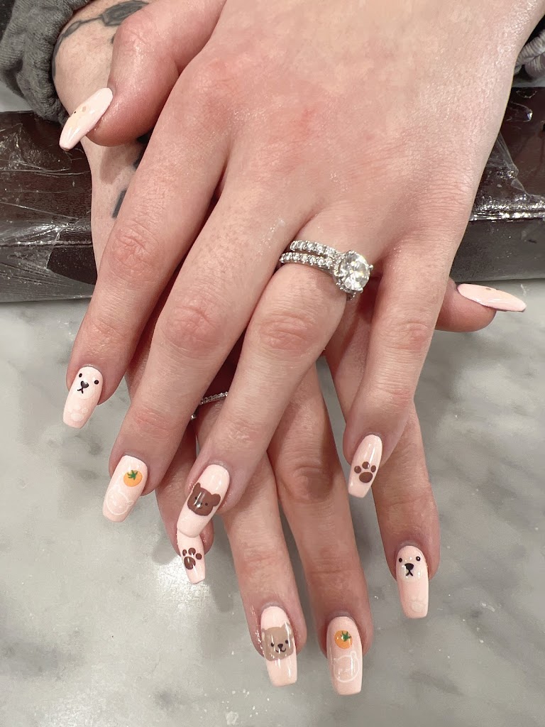 Oxford Nail & Spa 06478