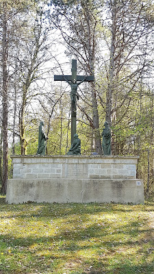 Fontaine du Martyre Sainte Bèline à Landreville