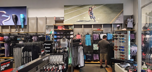 Clothing Store «Under Armour Factory House», reviews and photos, 11 N Michigan Ave #430, Atlantic City, NJ 08401, USA