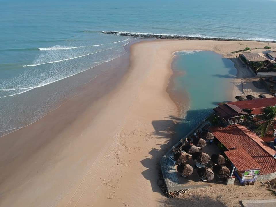 Fotografie cu Plaja Galinhos zonele de facilități
