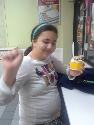 Ice Cream Shop «Carvel», reviews and photos, 2134 Deer Park Ave, Deer Park, NY 11729, USA