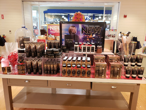 Beauty Supply Store «Bath & Body Works», reviews and photos, 9349 W Atlantic Blvd, Coral Springs, FL 33071, USA