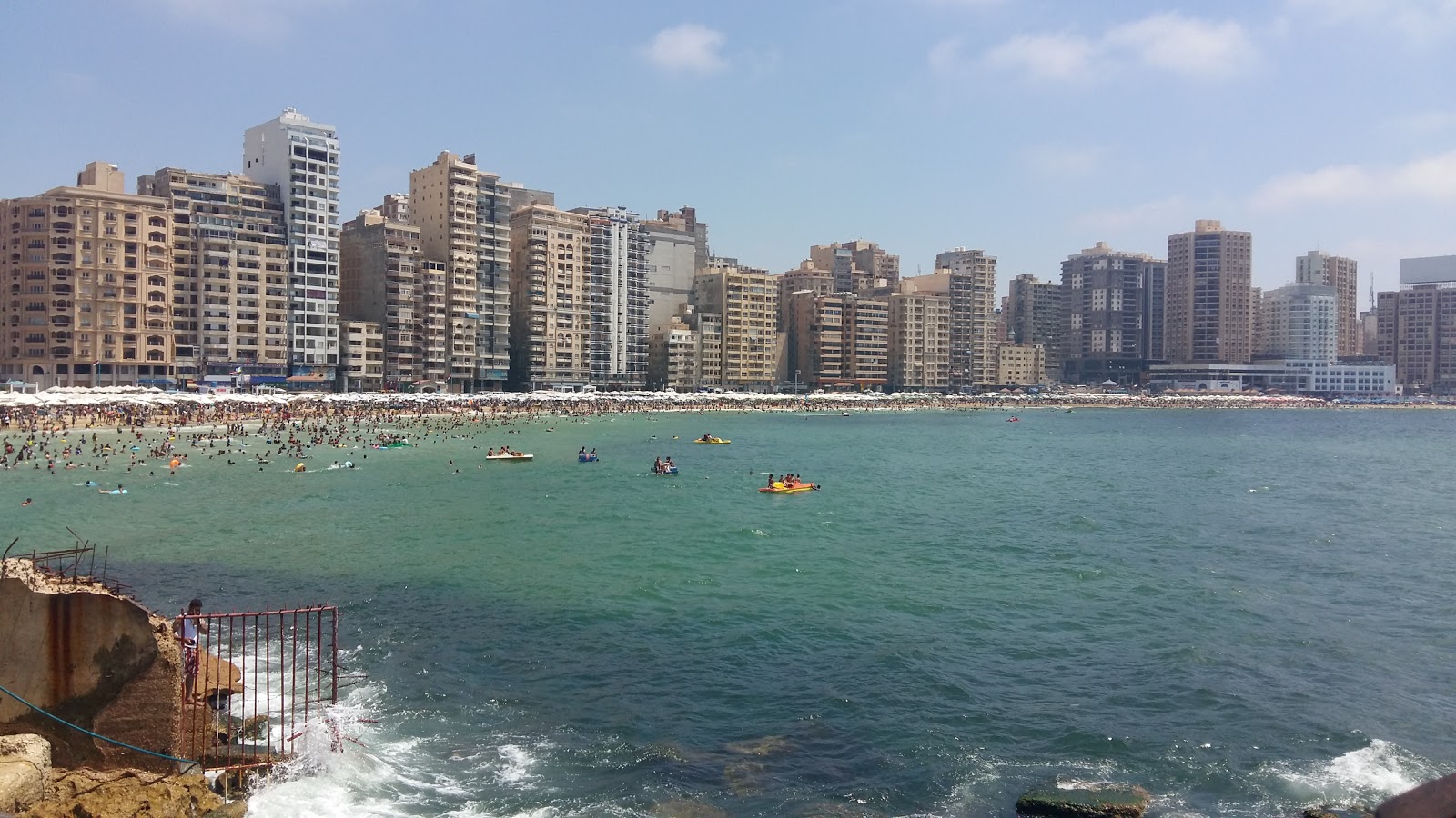 Foto van Miramar Beach voorzieningenruimte