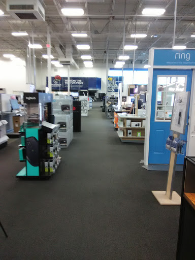 Electronics Store «Best Buy», reviews and photos, 1701 Crossing Dr, Wyomissing, PA 19610, USA