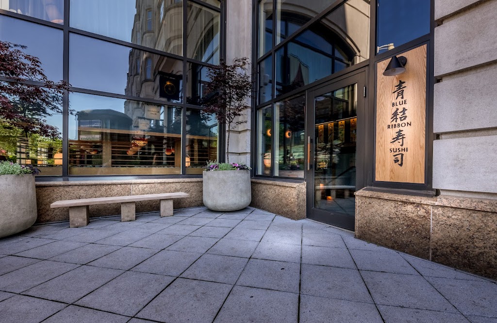 Blue Ribbon Sushi 02215