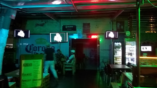 Punto Corona Bar Restaurante