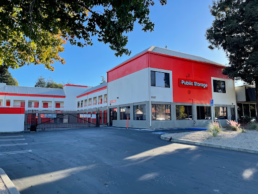 Public Storage image