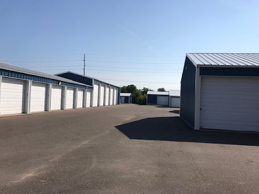Self-Storage Facility «Forest Lake Mini Storage», reviews and photos, 407 SW 15th St, Forest Lake, MN 55025, USA