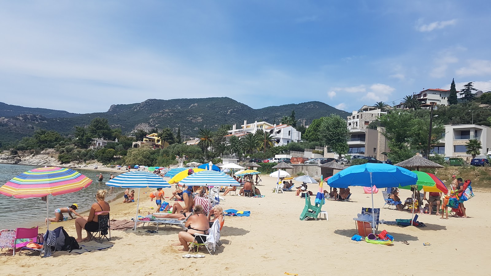 Zdjęcie Glastres beach i osada