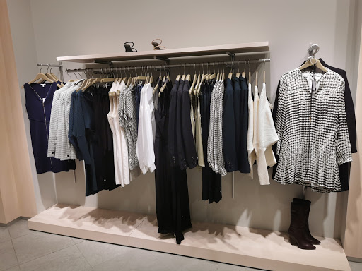 Stores to buy amazona women's clothing Nuremberg