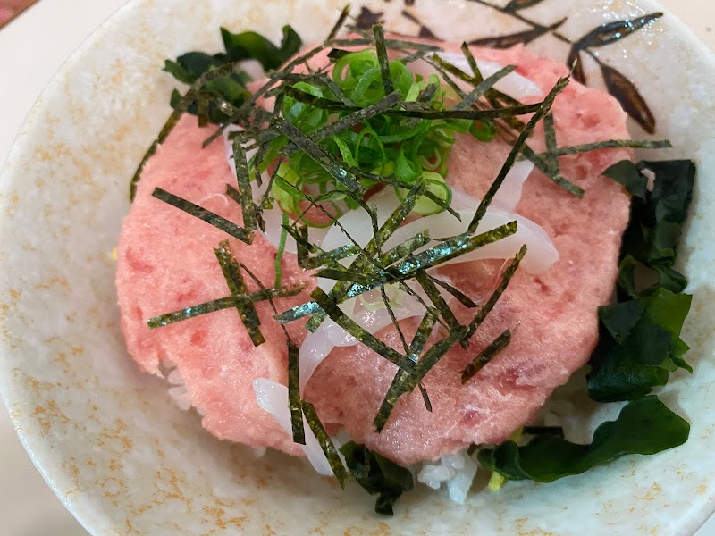 お食事処 山賀 和歌山県那智勝浦町築地 海鮮丼専門店 グルコミ
