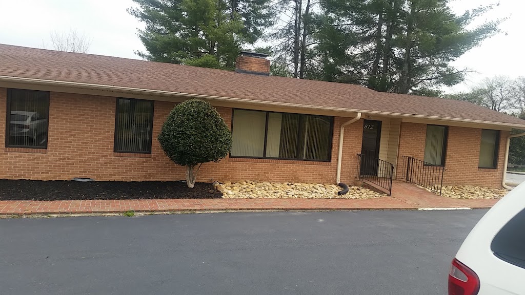 Carolina Style Hair Salon Greer, SC 29651 Services and Reviews