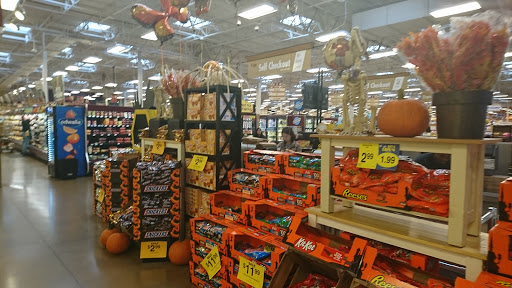 Grocery Store «Fred Meyer», reviews and photos, 555 Trosper Rd SW, Tumwater, WA 98512, USA