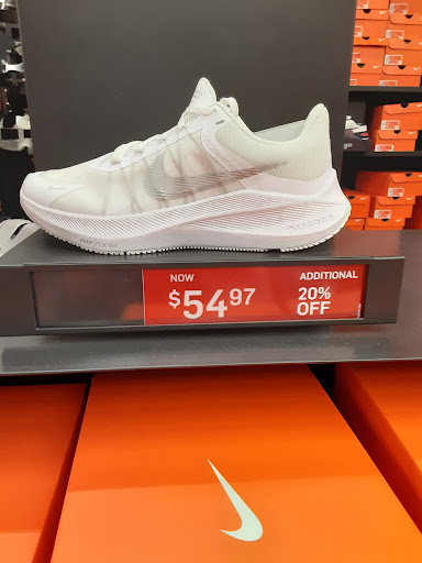 Sporting Goods Store «Nike Factory Store», reviews and photos, 20 City Blvd W #617, Orange, CA 92868, USA