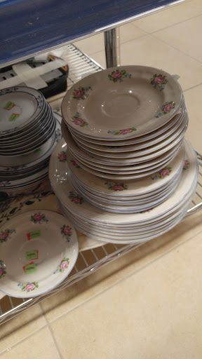 Thrift Store «Goodwill Oxford Store & Donation Station», reviews and photos, 274 Oxford Rd, Oxford, CT 06478, USA