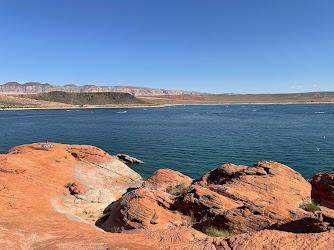 Sand Hollow State Park