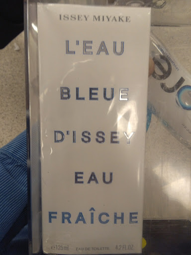 Clothing Store «Ross Dress for Less», reviews and photos, 6327 Stewart Rd, Galveston, TX 77551, USA