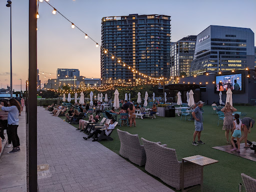 Shopping Mall «Channelside Bay Plaza», reviews and photos, 615 Channelside Dr #117, Tampa, FL 33602, USA