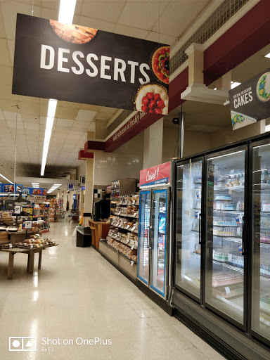 Grocery Store «Stop & Shop», reviews and photos, 1009 Flatbush Ave, Brooklyn, NY 11226, USA