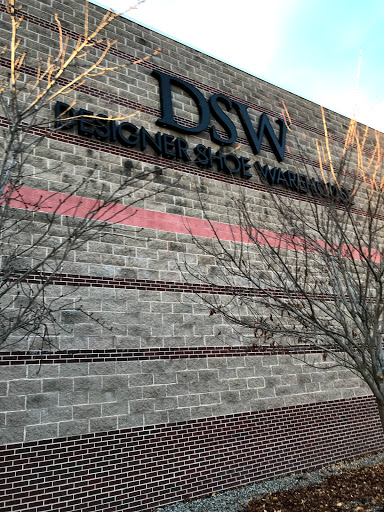 Shoe Store «DSW Designer Shoe Warehouse», reviews and photos, 300 Commons Way, Bridgewater, NJ 08807, USA
