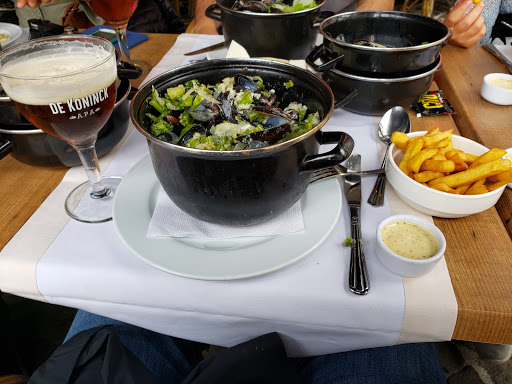 Restaurants to eat on christmas day in Antwerp