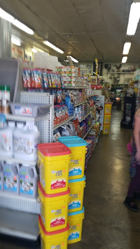 Animal Feed Store «Farmers Feed & Pet Supply», reviews and photos, 1302 E Miner Ave, Stockton, CA 95205, USA