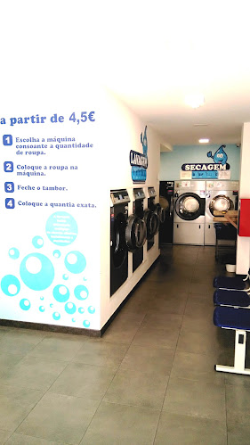 Avaliações doBolha de Espuma, Lavandaria Self Service em Lisboa - Lavandería