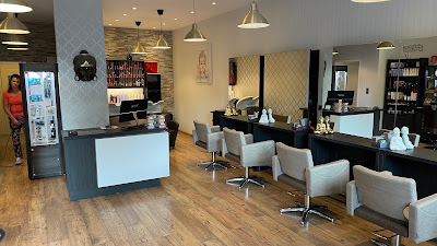 Zen'itude Coiffure- institut capillaire à Cernay