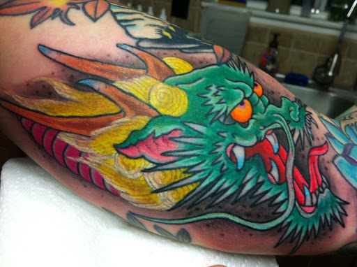 Tattoo Shop «Desert Rose Tattoo Parlor», reviews and photos, 73520 CA-111 B, Palm Desert, CA 92260, USA