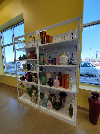 Thrift Store «Goodwill - Blaine: Ball Road NE», reviews and photos, 4333 Ball Rd NE, Circle Pines, MN 55014, USA