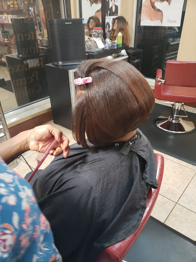 Beauty Salon «Apol Beauty Salon & Dominican Hair», reviews and photos, 602 SW Bayshore Blvd, Port St Lucie, FL 34983, USA