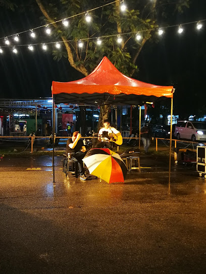 Batu Lanchang Market Car park