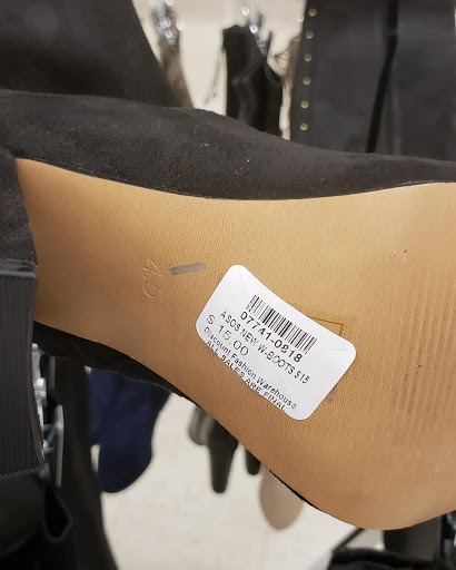 Discount Store «Discount Fashion Warehouse Northland», reviews and photos, 2727 Northland Plaza Dr, Columbus, OH 43231, USA