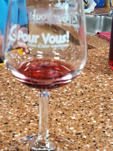 Liquor Store «Pour Vous Wine Spirits & Beer», reviews and photos, 263 Indian Lake Blvd, Hendersonville, TN 37075, USA