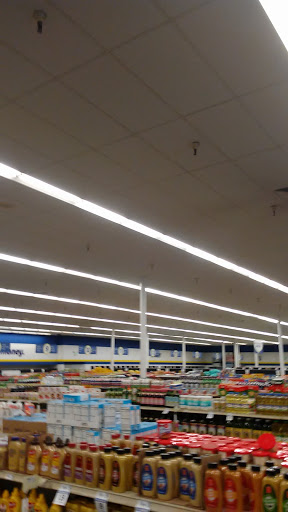 Supermarket «FoodMaxx», reviews and photos, 1950 W 11th St, Tracy, CA 95376, USA