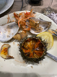 Huître du Restaurant de fruits de mer CHEZ ANTONIN - Écailler aux Halles de Lyon Paul Bocuse - n°4