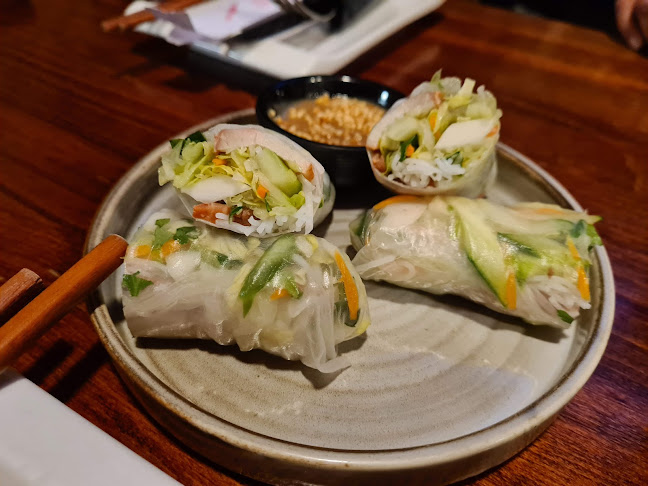 Comments and reviews of Mi & Pho