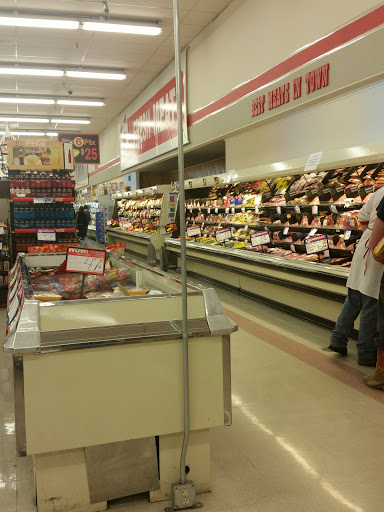 Grocery Store «Cash Saver Food Outlet», reviews and photos, 600 E Race Ave, Searcy, AR 72143, USA