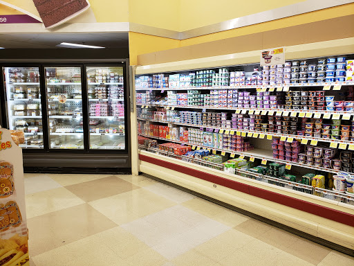 Supermarket «Giant», reviews and photos, 3521 East-West Hwy, Hyattsville, MD 20782, USA